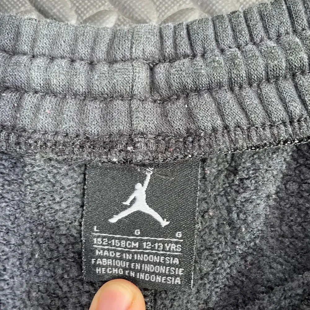 Y2K Jordan‎ Black Faded Cargo Sweat Pants Casual Comfort Wear Youth Size Large